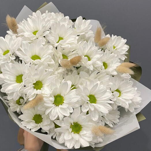 Bouquet with chamomile chrysanthemums