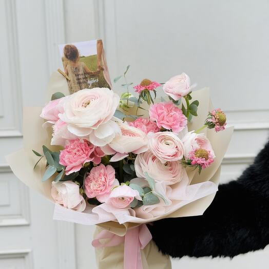 Premium ranunculus pastel mix