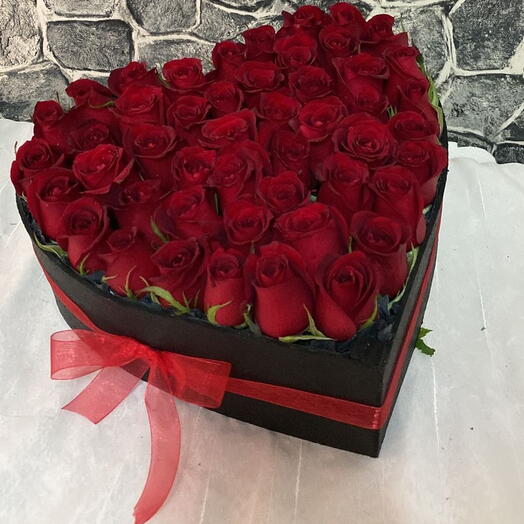 Corazon de rosas rojas