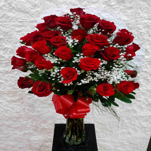 Ramo  48  rosas  importadas