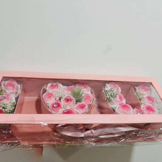 Pink rose Elegant Box of 19 Pink Roses – A Perfect Gift