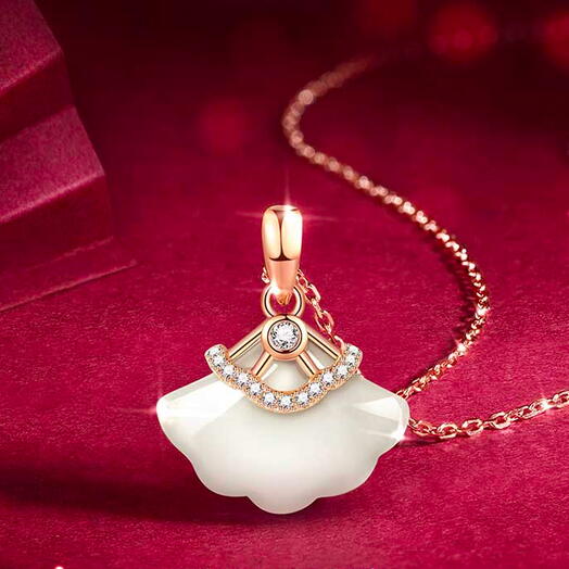 T400 small fan and Tianyu necklace