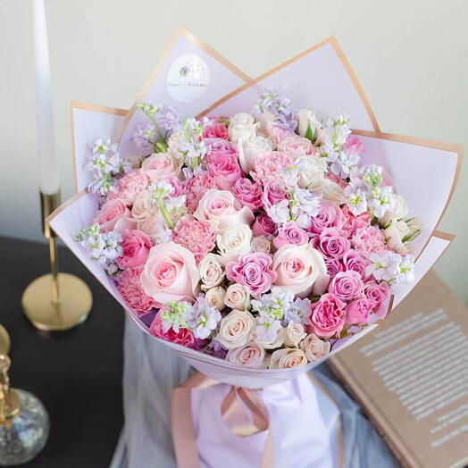 Flower Bouquet "Soft Serenade"