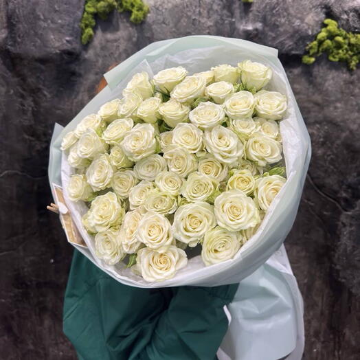 Rosas spray blancas 21 tallos