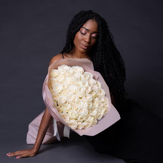 Букет из 51 белой розы