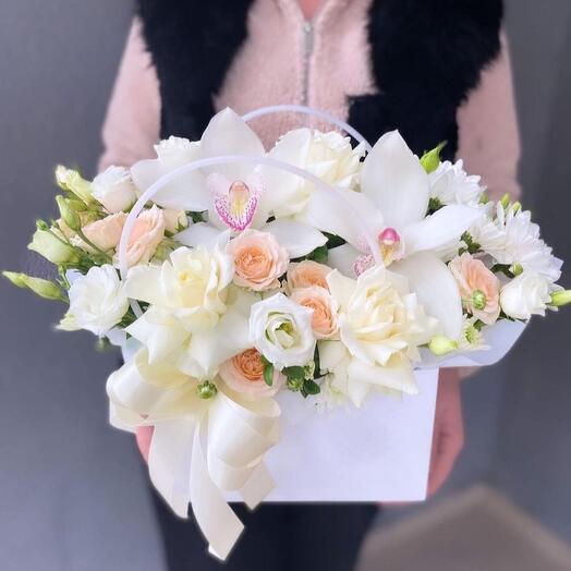 "Gentle compliment" composition