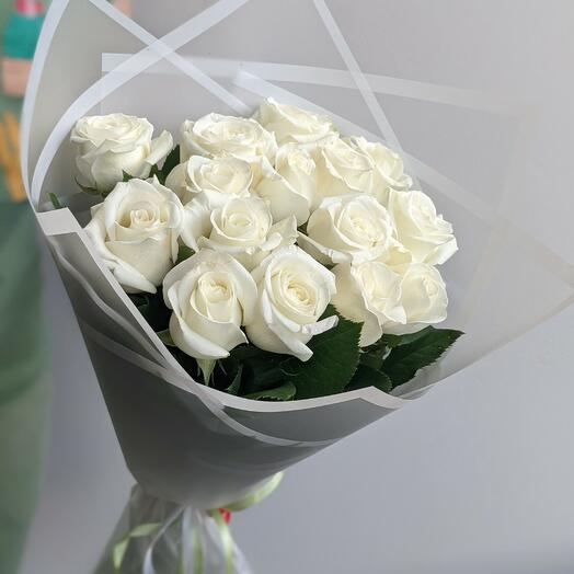 White Bouquet 15 roses