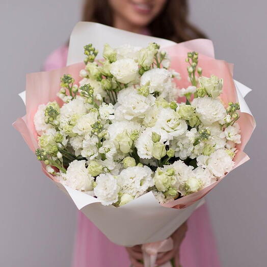 Нежный букет цветов