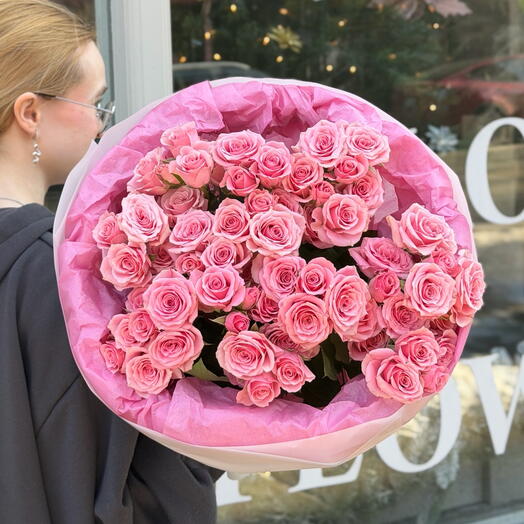 Монобукет из 15 розовых спрей-роз