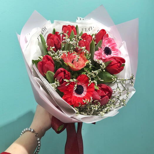 Buket od lale i anemone