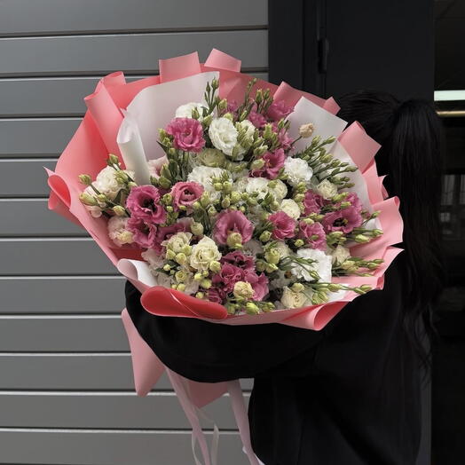 Bouquet with lisianthus