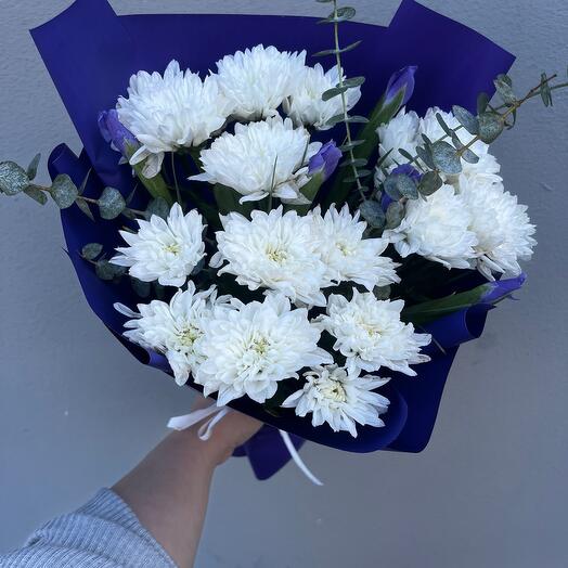 The bouquet is a compliment