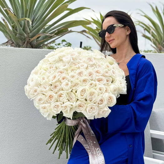 Букет из 101 белой розы премиум