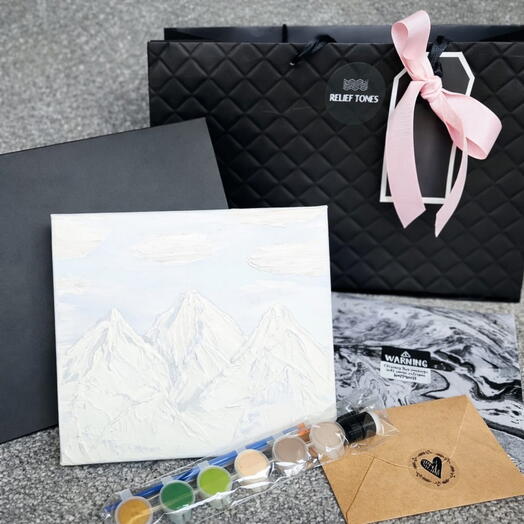 Painting kit "Green mountains"