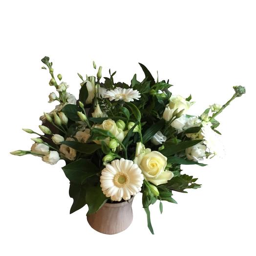 White condoleance bouquet