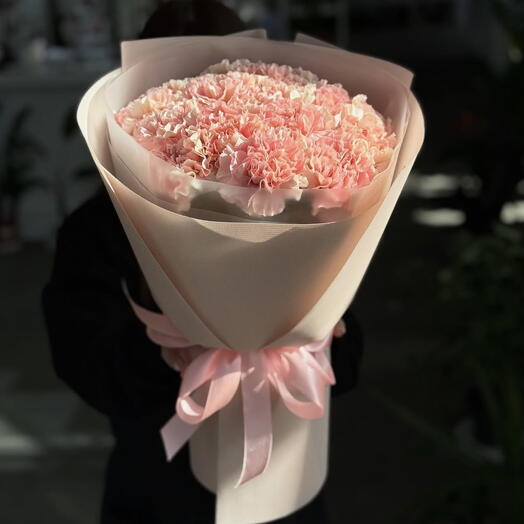 Buket „Şirin öpüş