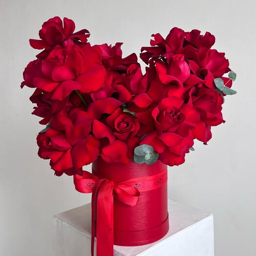 25 Red Roses