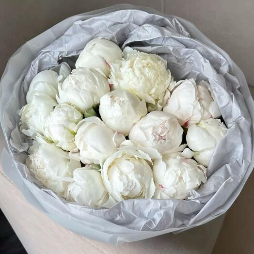 Пионовый цветок