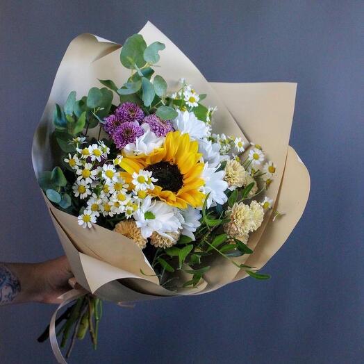 Sunny Day with sunflower and mams