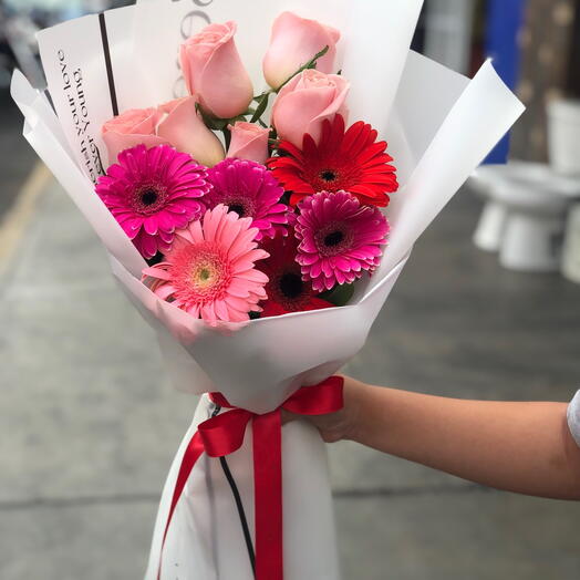 Ramo gerberas clasico