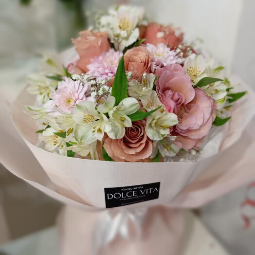 Bukiet Florystyczny - rożowy