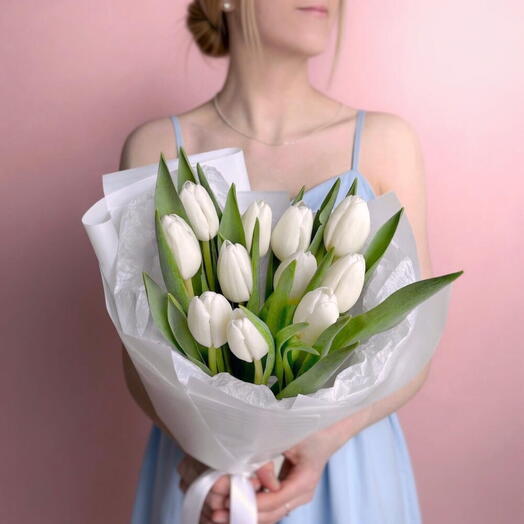 Bouquet of white tulips (11 pcs.)