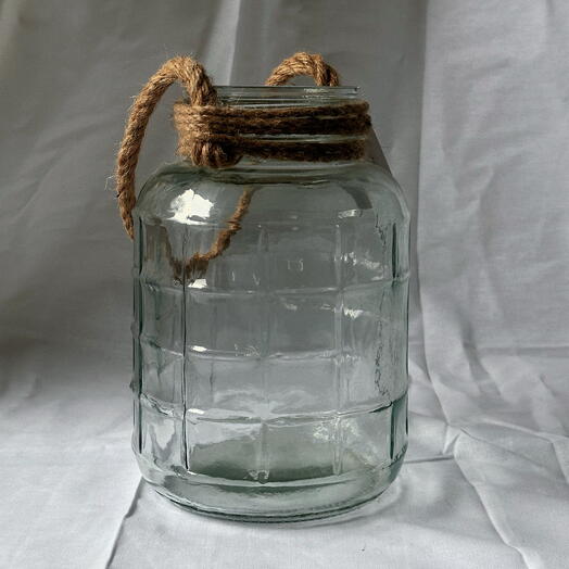 Glass vase for bouquet