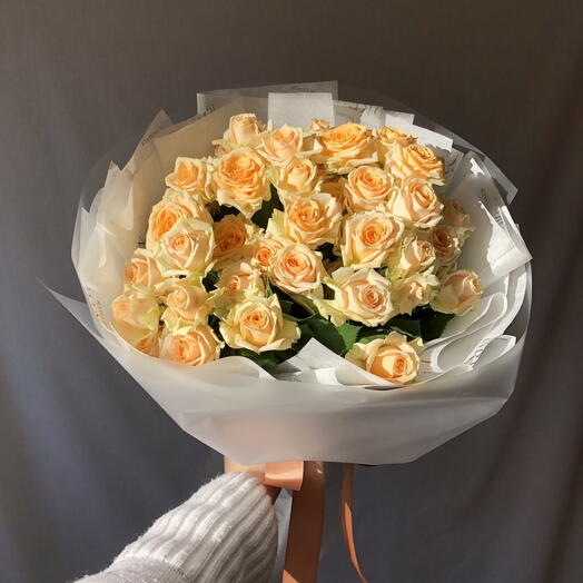 Buket od 9 kajsija mini ruza