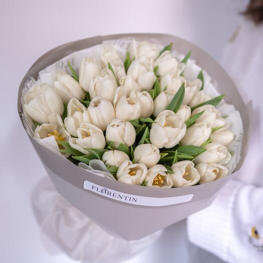 Buket belih lala (35 pcs.)