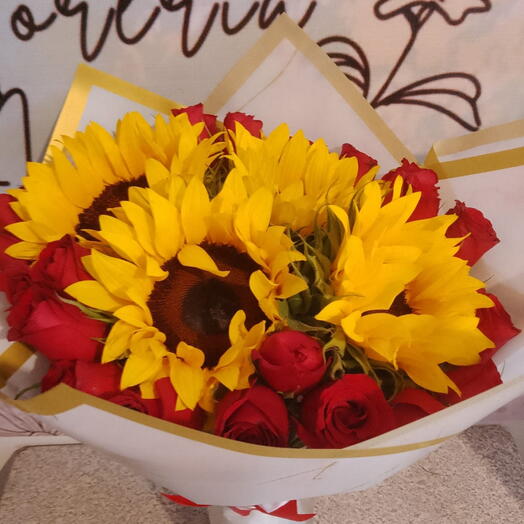 Bouquet rosas y girasoles
