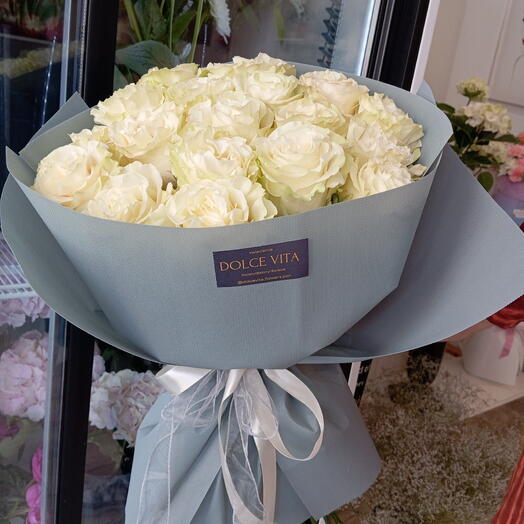 Strauß aus weißen Rosen 15 St.