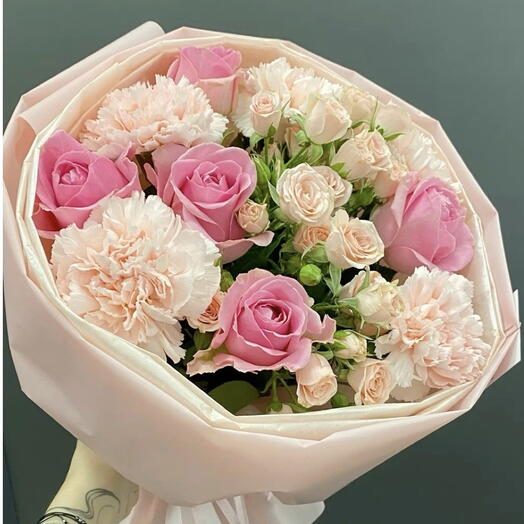 A delicate bouquet for your loved ones