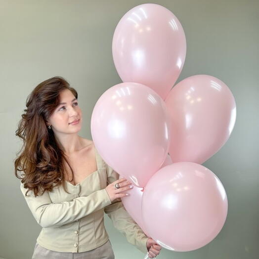 5 globos rosados
