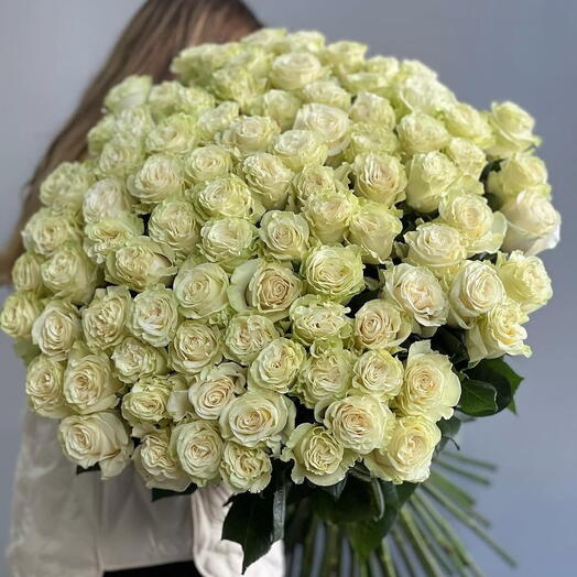 Букет из 101 розы под ленту