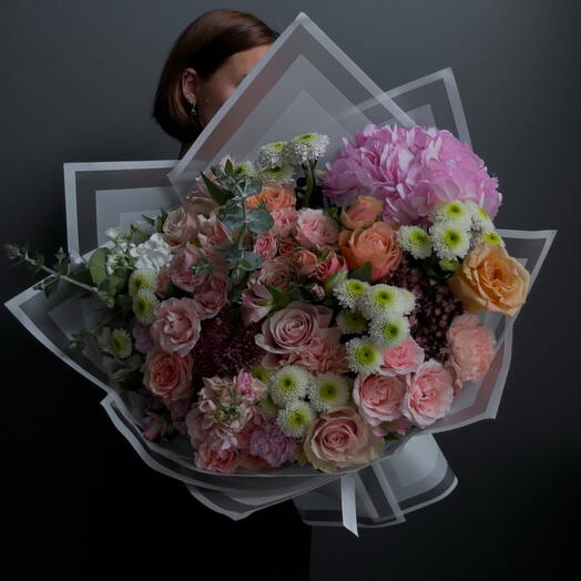 Bashful Velvet (hydrangea, mums, rose, spray rose)