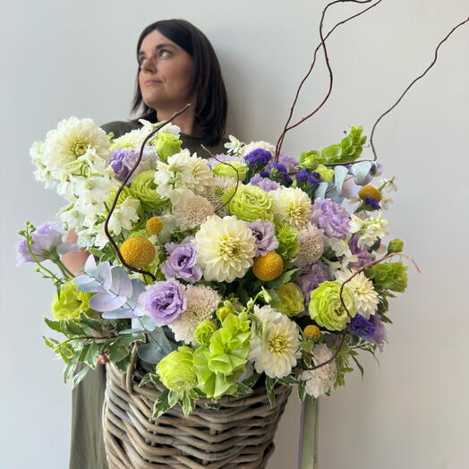 Basket of flowers «Garden»