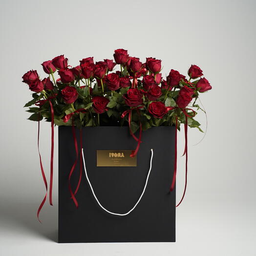 Gift bag roses