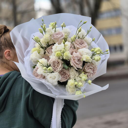 Strauß "Champagner Eleganz"