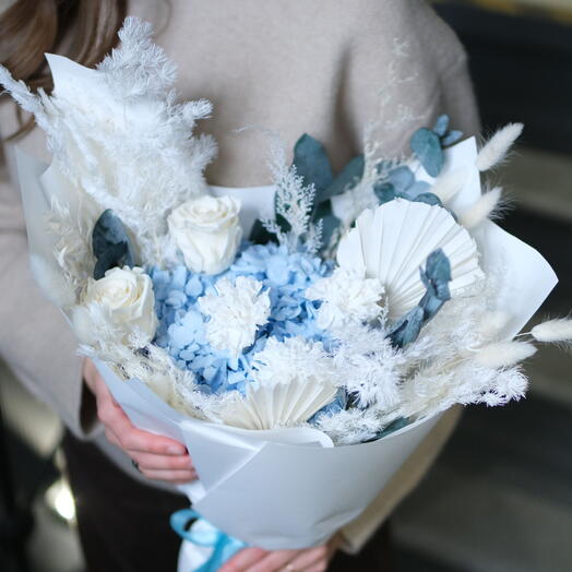 Arctic Silk — Preserved Blue   White Bouquet