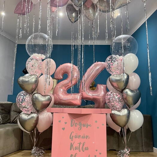 Balloon Set with Pink Box