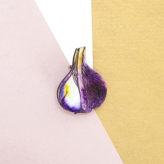 Brooch "Garlic"