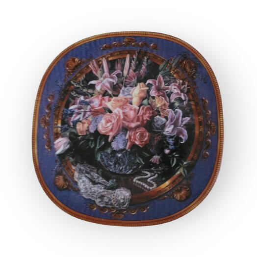 Vintage decorative plate