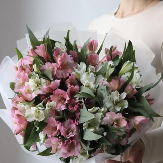 Ramo con alstromeria ecuador