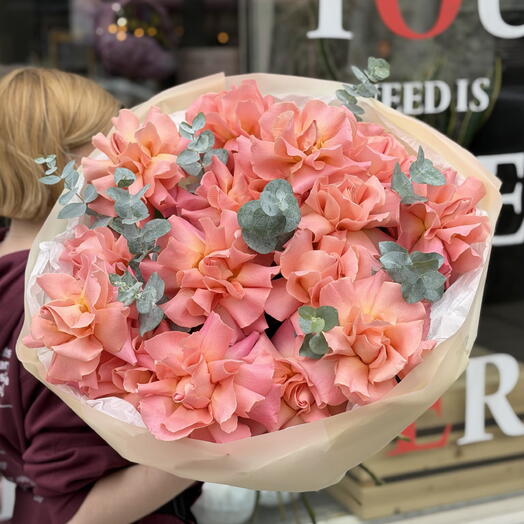 Velour Bloom Bouquet Medium Size( French Hermosa Roses, Eucalyptus)