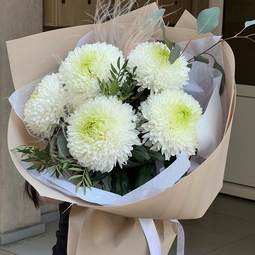 The bouquet of chrysanthemums