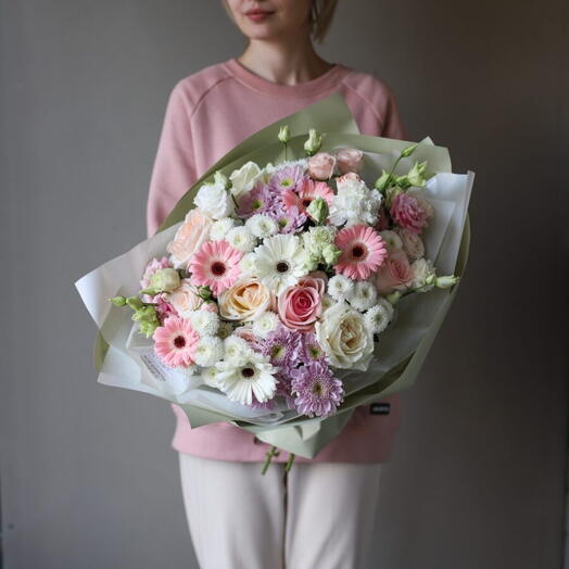 Сборный букет в оформлении «ilprimo»