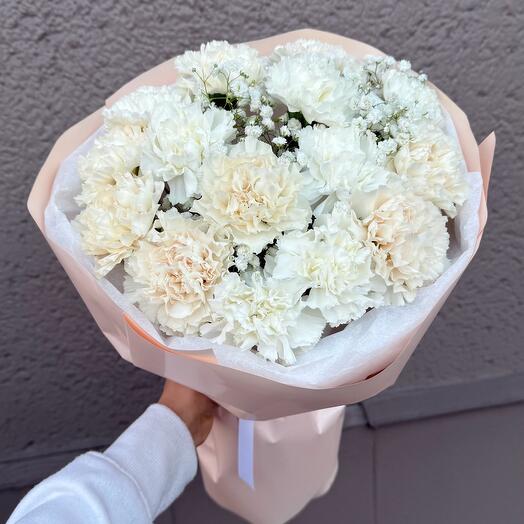 Bouquet of cream carnations