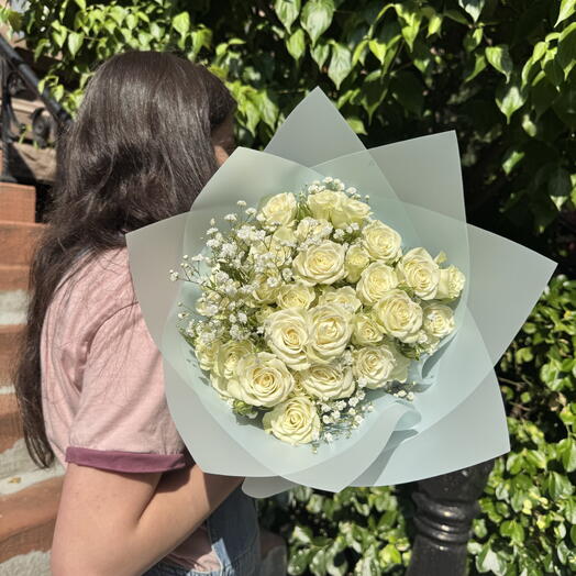 White Floral Fancy Bouquet
