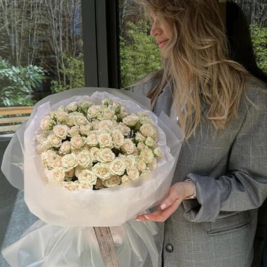 Ramo con rosas espray importado Ecuador