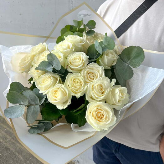 Blumenstrauss „Weisse Aura"